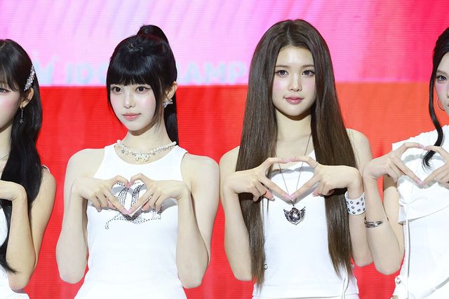 그룹 하츠투하츠(Hearts2Hearts) 이안, 에이나. 사진=김규빈 기자