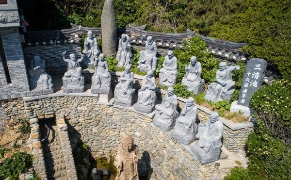 해동용궁사 16나한상. 사진=해동용궁사