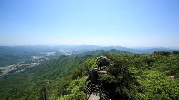 「映像アルバム 山」写真＝KBS