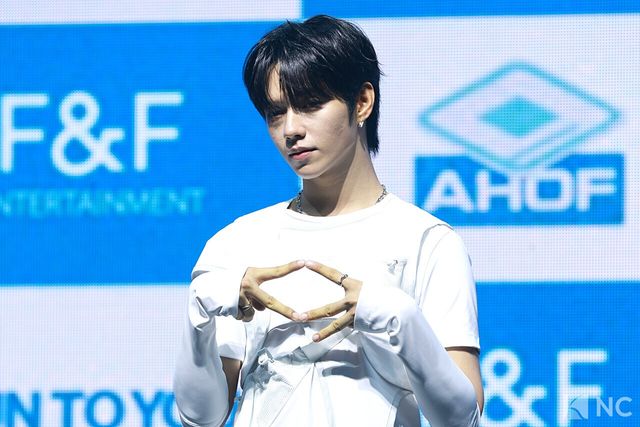 그룹 아홉(AHOF)&nbsp;제이엘. 사진=김규빈 기자