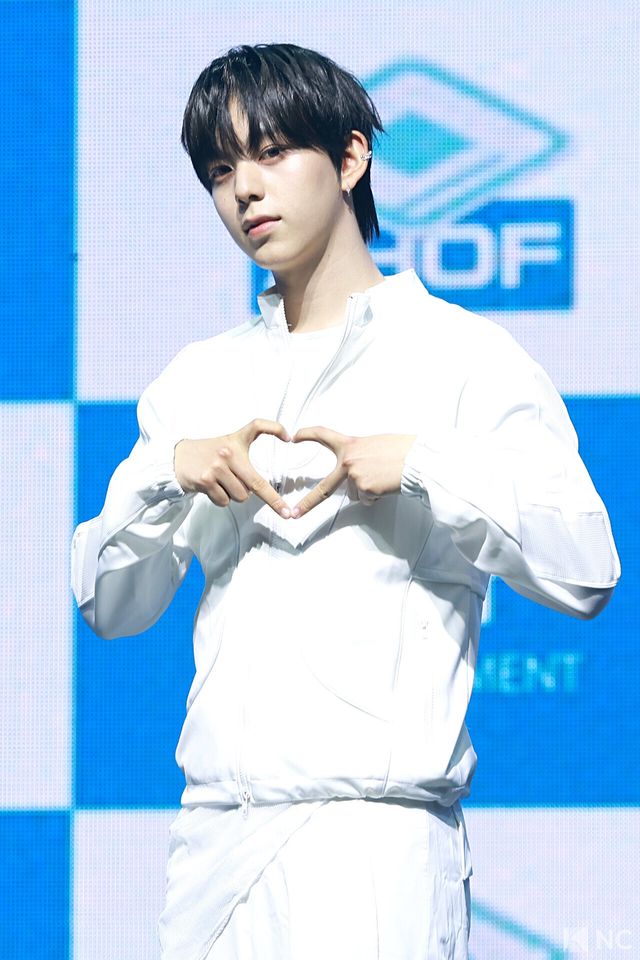 그룹 아홉(AHOF)&nbsp;즈언. 사진=김규빈 기자