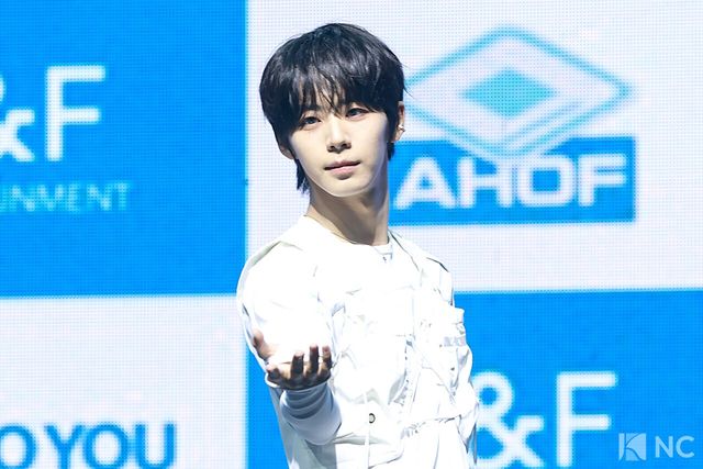 그룹 아홉(AHOF)&nbsp;서정우. 사진=김규빈 기자