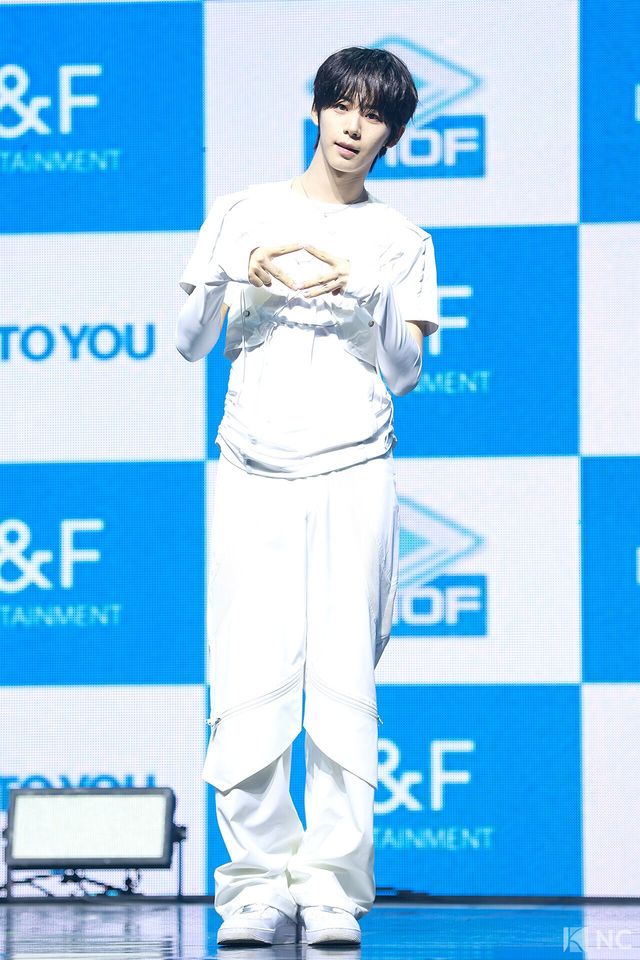 그룹 아홉(AHOF)&nbsp;서정우. 사진=김규빈 기자