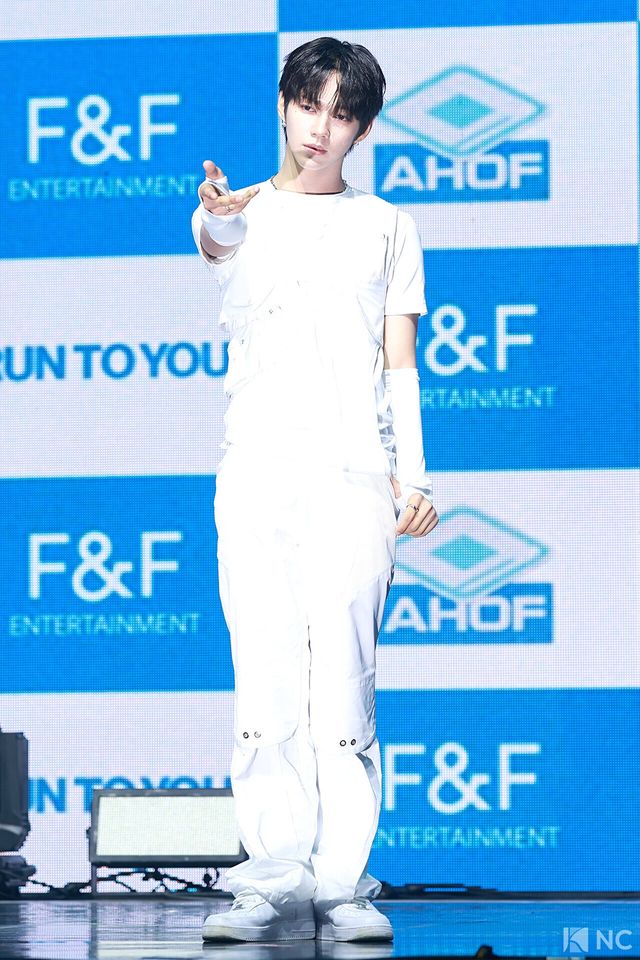 그룹 아홉(AHOF)&nbsp;제이엘. 사진=김규빈 기자