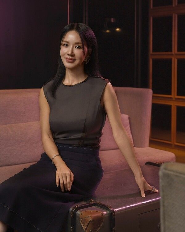 Uhm Jung-hwa in ‘Okay! Madam 2.’ Photo courtesy of CGV Pictures