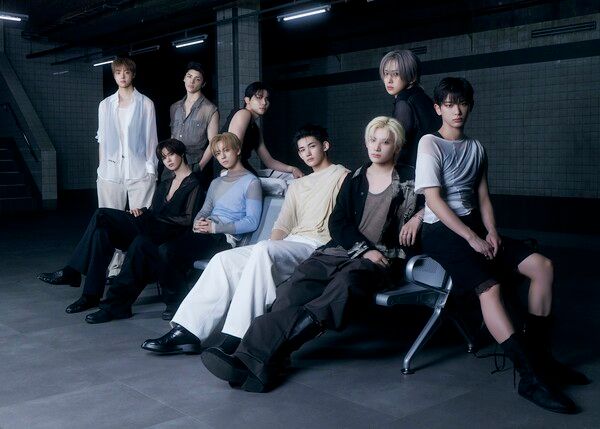 &TEAM。写真=YX LABELS