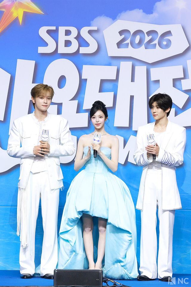 그룹 라이즈(RIIZE) 성찬, 하츠투하츠(Hearts2Hearts) 이안, 엔시티 위시(NCT WISH) 시온. 사진=김규빈 기자