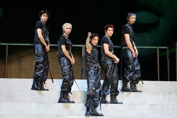 NCT 127 performs at KSPO DOME during the Seoul run of its fifth world tour. Photo courtesy of SM Entertainment