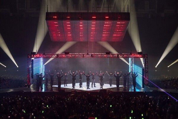 NCT 127 performs at KSPO DOME during the Seoul run of its fifth world tour. Photo courtesy of SM Entertainment