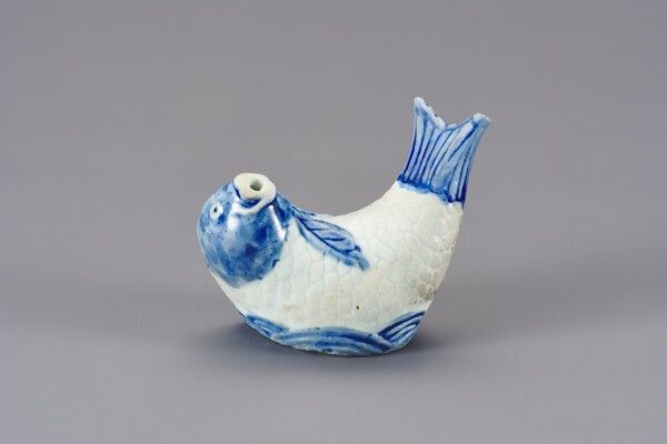 White Porcelain Carp-Shaped Water Dropper. Photo courtesy of the National Museum of Korea