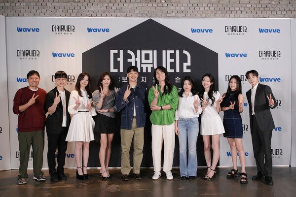 (왼쪽부터) 승우아빠, 이재용, 박세승, 신혜원, 권성민, 이지훈, 김정훈PD, 이수민, 이지나, 정재호. 사진 제공=웨이브