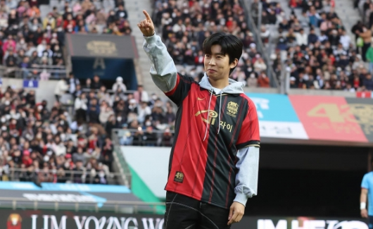 가수 임영웅 (사진=FC서울 공식 SNS)