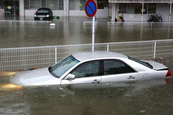 집중호우 침수 차량./국제뉴스통신DB