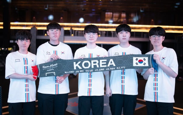 아시안게임 리그 오브 레전드(LoL) 한국 대표팀 (사진=한국e스포츠협회)