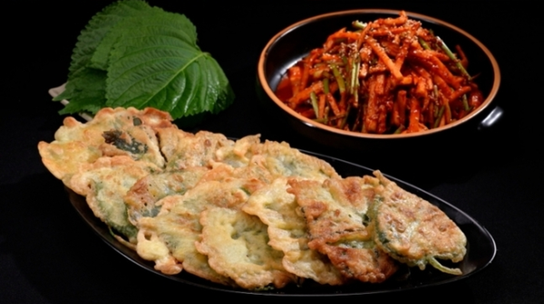 '편스토랑' 깻잎전·오징어회무침 (사진=KBS2)