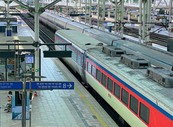 지하철, 열차 (사진출처=서울교통공사sns)