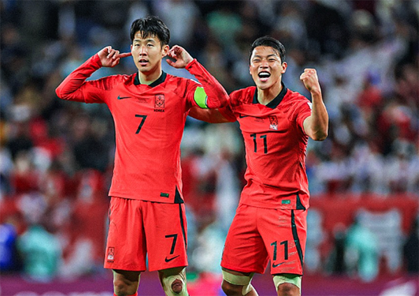 손흥민, 황희찬 (사진출처=대한축구협회)