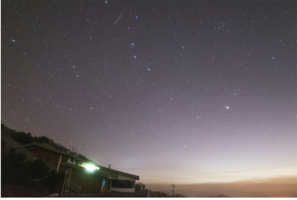 사분의자리 유성우, 별동별 (사진출처=2017년 1월 4일 한국천문연구원 전영범 책임연구원 촬영) (