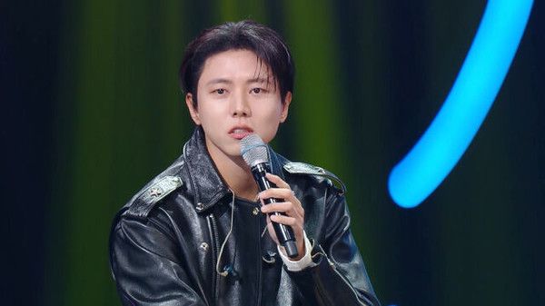 더 시즌즈-10CM의 쓰담쓰담 (사진=KBS2)