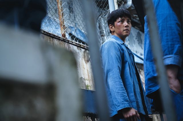 디즈니+ 오리지널 시리즈 '조각도시'