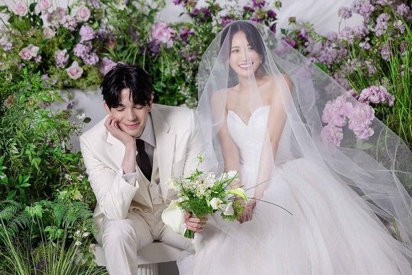 로빈데이아나 김서연 웨딩사진 (사진=로빈데이아나SNS)