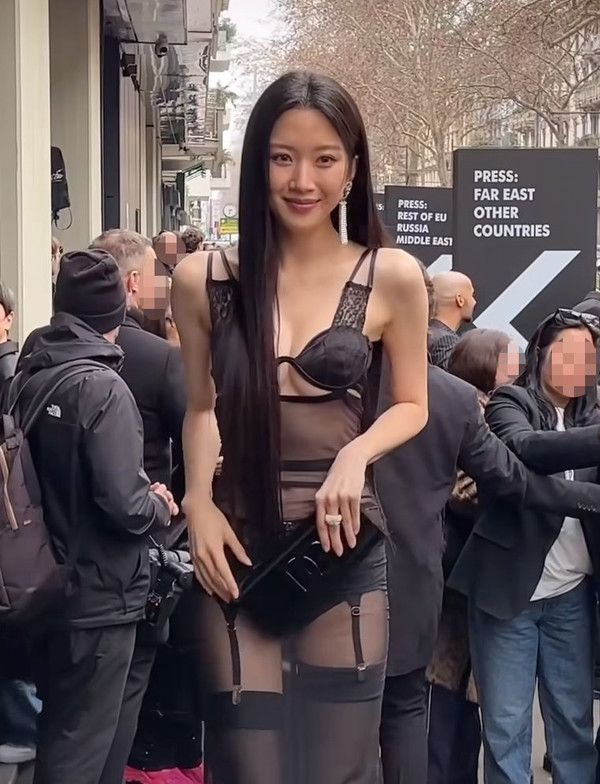 문가영&nbsp; 전신 시스루룩&nbsp; / 문가영 SNS