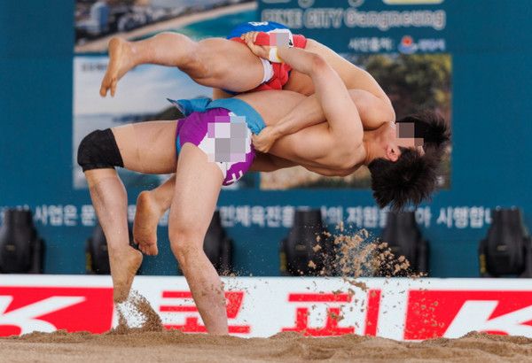 단오날(단옷날) 민속놀이, 씨름 (사진=강릉단오제 자료사진)