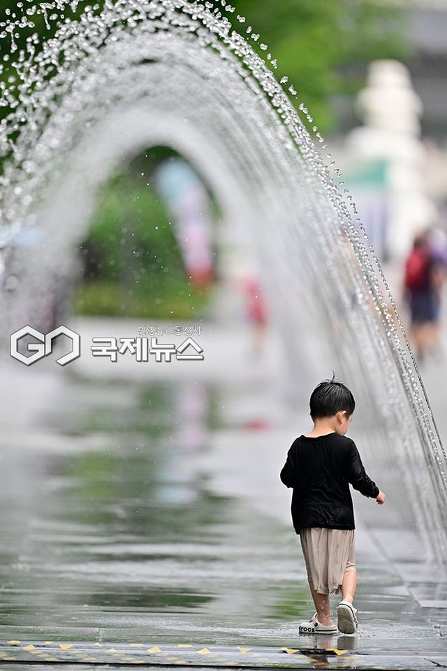 더위가 그친다는 절기 처서 앞둔 도심 표정 (사진=안희영 기자)