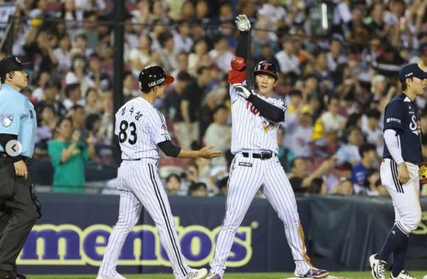 사진출처=LG트윈스 SNS