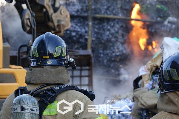 사진은 기사와 무관함. 화재 진압 (사진=국제뉴스 DB)