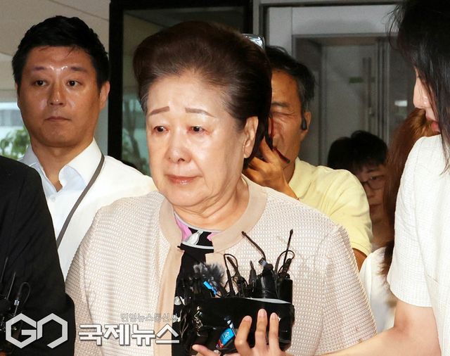 한학자 통일교 총재, 김건희 특검 사무실에 피의자 신분으로 출석./사진=이용우 기자