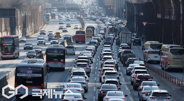 귀성길, 귀경길, 고속도로 정체(이용우 기자)