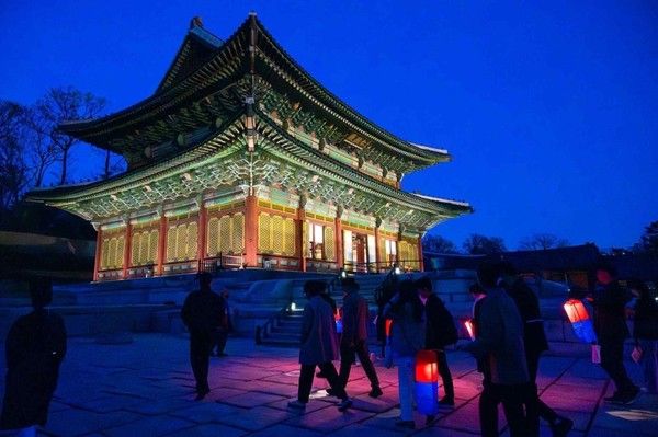 '창덕궁 달빛기행' 행사 모습 [국가유산청 궁능유적본부 제공]