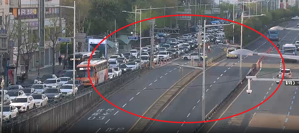 부산 내성지하차도 통제 / 경찰청UTIC 제공&nbsp;