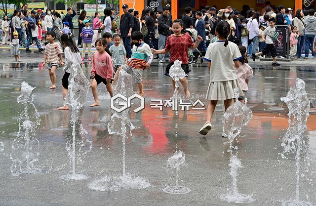 연휴/광화문광장 표정 (사진=안희영 기자)