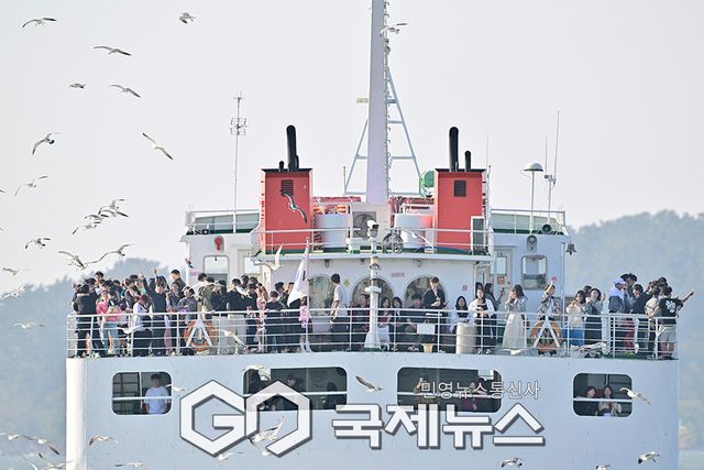 노동절 휴일 오후, 인천항 일대에 초속 4.6미터의 강풍 불어 (사진=안희영 기자)
