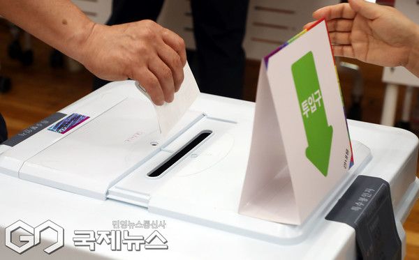 선거, 투표함 (국제뉴스 D/B)