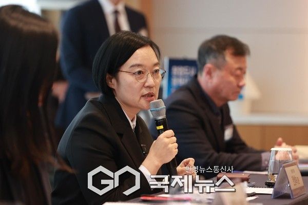 한성숙 중소벤처기업부 장관