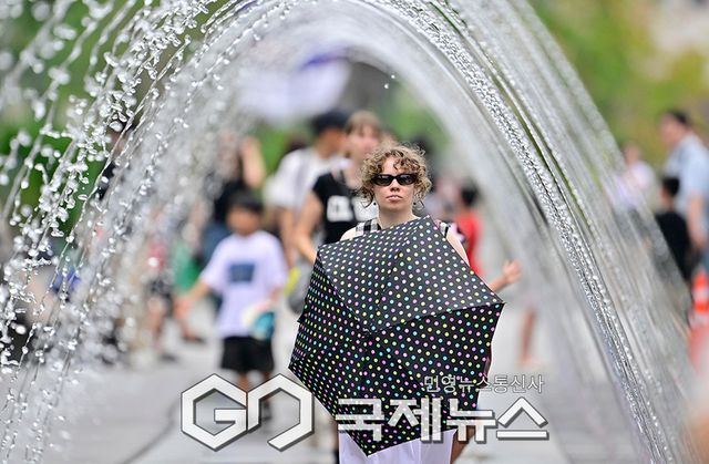 작은 더위 '소서' 사흘 앞두고 도심 기온 30도 기록 (사진=안희영 기자)