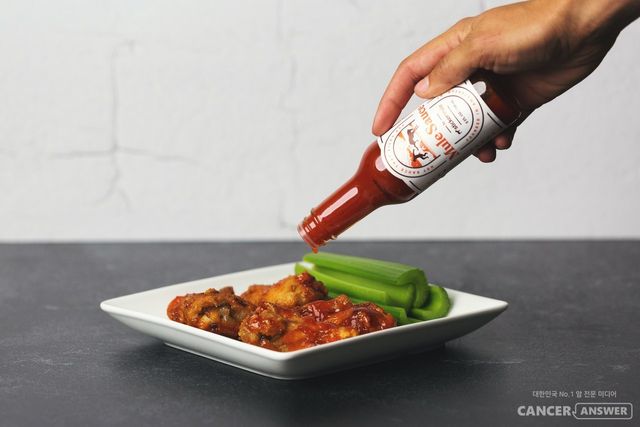 노년에 매운 음식을 먹고 신체활동이 적으면 인지기능이 현저히 떨어지게 된다는 연구결과가 나왔다. / unsplash