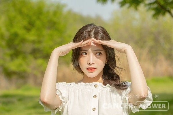 지속적으로 자외선을 쬐면 노르에피네프린 호르몬의 영향으로 인해 식욕이 증가하지만 체중은 감소할 수 있다는 연구 결과가 나왔다./게티이미지뱅크