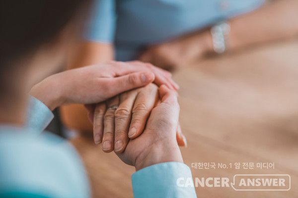 경북 의성군은 저소득층 암환자를 대상으로 의료비 지원 사업을 시행하고 있다고 6일 밝혔다. 의성군보건소는 지난해 31명, 올해 8월까지 20명의 암환자에게 의료비를 지원했다../게티이미지뱅크&nbsp;&nbsp;