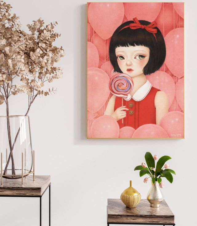 예암경험자와 가족들이 모여 만든 캔드림협동조합이 예비사회적기업인 후불제 상조회사 예담라이프(대표 신선철)와 함께 진행하는 ‘앎경험자 나의 이야기’ 공모전 2회 수상자로 난소암 경험자인 김예린 씨가 선정됐다. 김예린 씨에게 선물로 제공되는 캔드림협동조합 황세정 조합원(작가)의 '캔디'(오른쪽 위, 아크릴 프린팅).