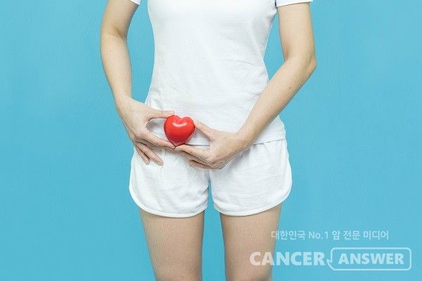 난소암을 의료진이 과민성 대장 증후군으로 오진했지만 환자 본인이 적극적인 검사를 요청해 난소암 진단을 받은 뒤 완치한 사례가 영국 언론에 소개됐다./게티이미지뱅크