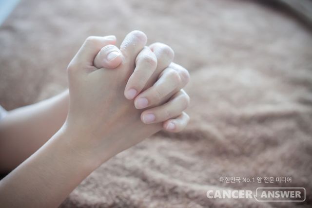 난소암 진단을 받았을 때,&nbsp;하나님이 나의 주인이라고 믿었기 때문에, 주님을 바라보게 하시는 때였기 때문에 암을 잘 받아들일 수 있었습니다./게티이미지뱅크