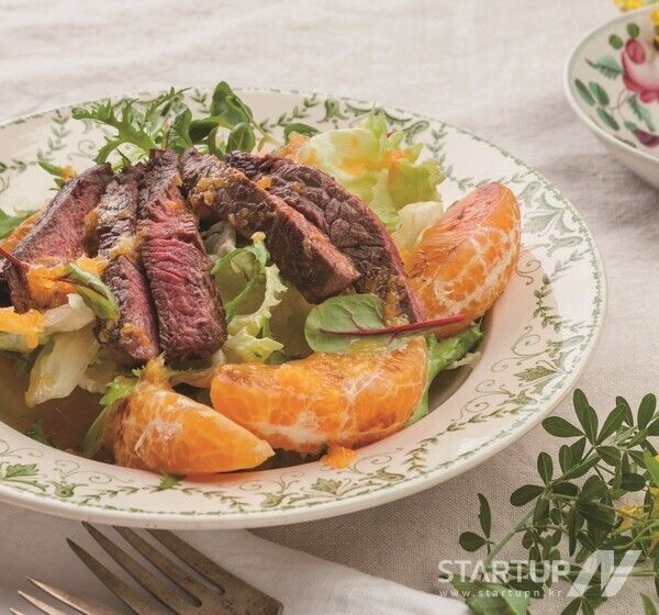 한우 샐러드 (출처=한우자조금)