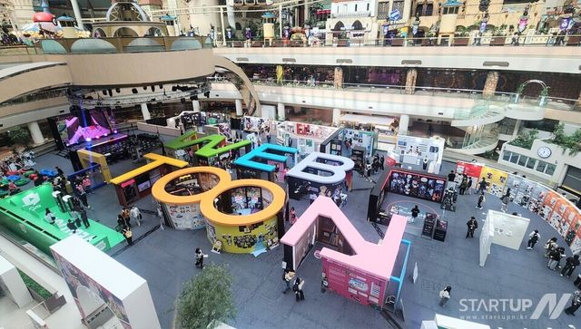 2025 월드 웹툰 페스티벌 현장사진(기획전시 전경)