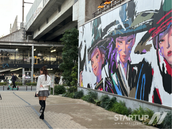 월디 ‘SAJA GIRLS’ 전시 작품 (사진: 월디 제공)