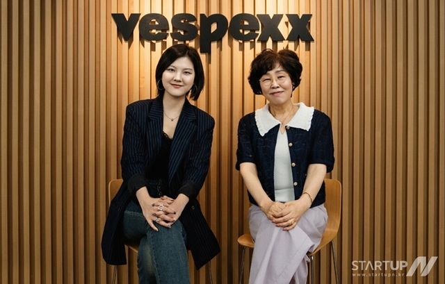 왼쪽부터 베스펙스 정주원 대표, 수젠텍 손미진 대표