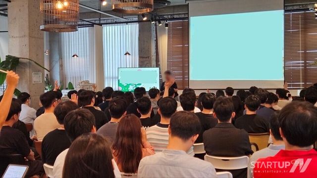 캐치카페 채용설명회 현장